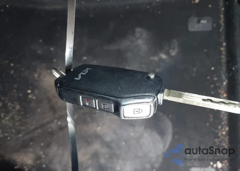 2022 Kia Seltos Lx z USA, uszkodzony, nr VIN KNDEPCAA6N7322814